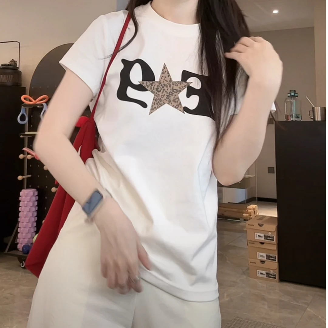 卡通五角星印花圆领T恤女夏装2025新款美风休闲时尚百搭显瘦上衣