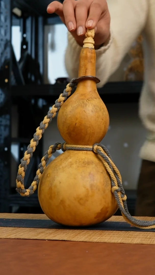 408号 天然热水酒葫芦 一物一拍（有瑕介意勿拍）