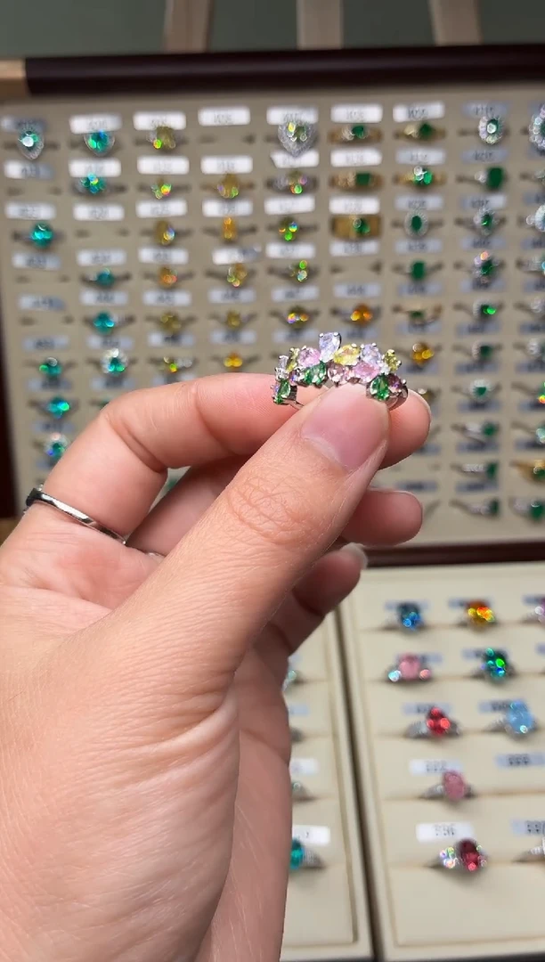 戒指彩色蓝宝石银S925镶嵌000