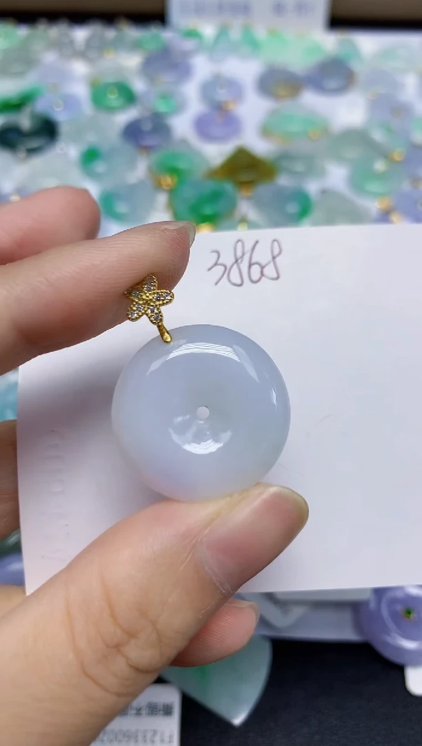 翡翠未镶嵌颈饰11111111111