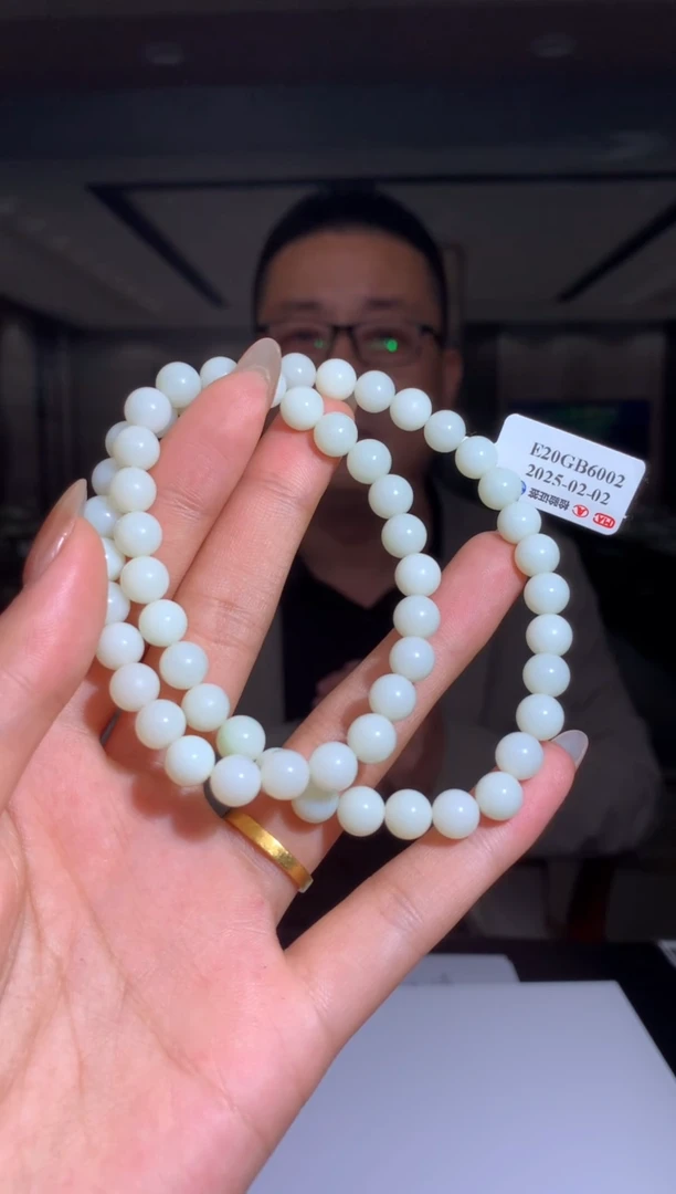 【闪购商品】定制和田玉Boss阳天然和田玉（拍一发一）