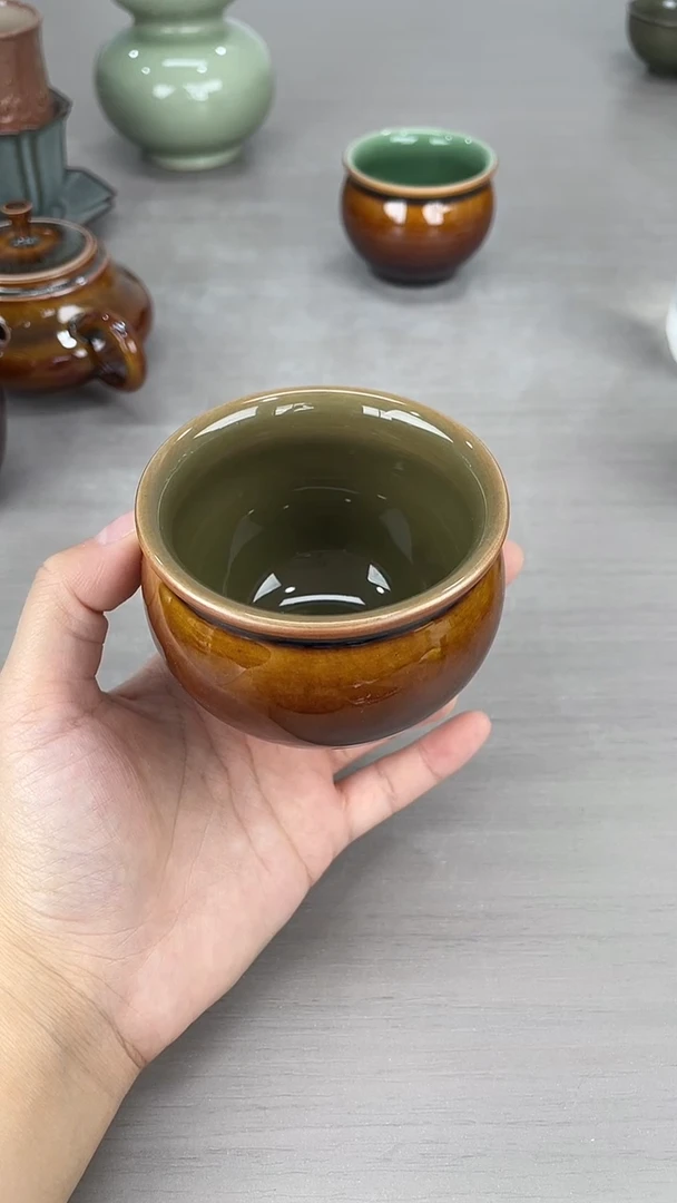 青瓷原产地仓储福利价