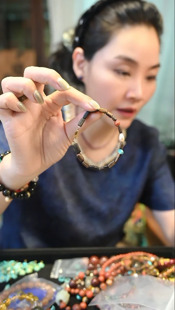 手链银S925镶嵌南红玛瑙郡**语 定向 郡主心语