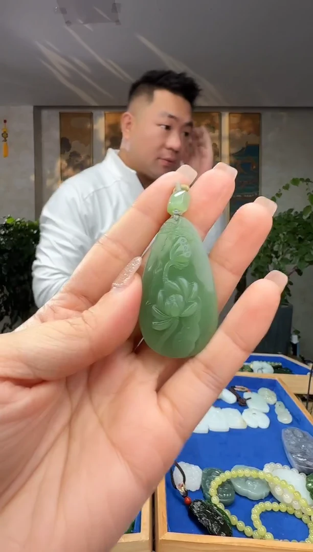 颈饰未镶嵌和田玉拍一发一