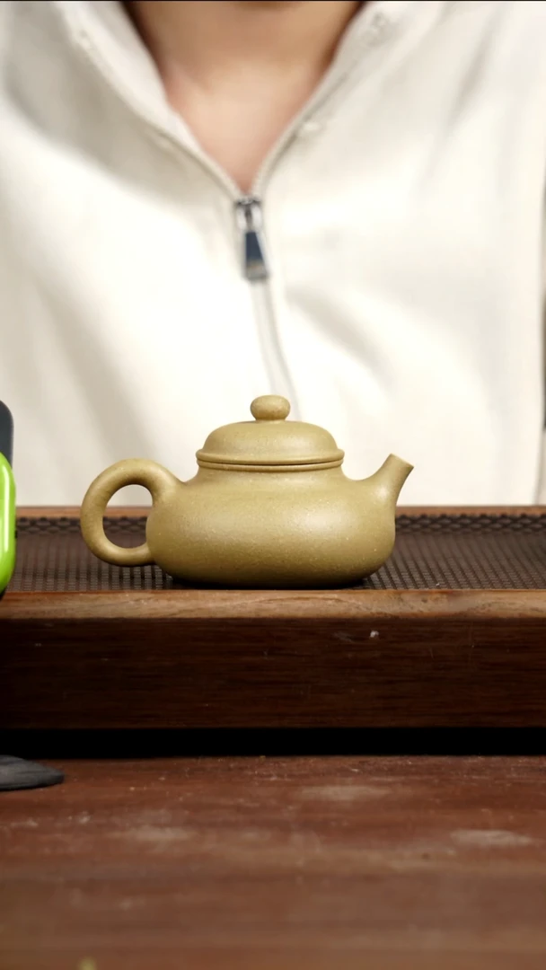 茶壶紫砂红****820目粗砂梨皮绿容天200CC