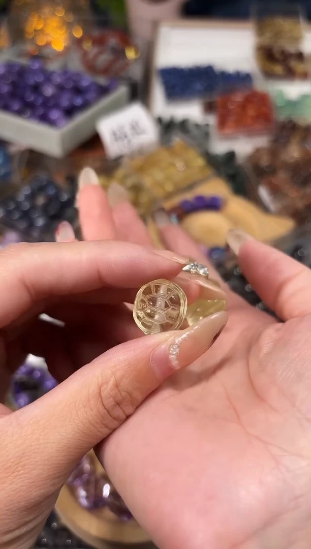 【闪购商品】水晶手串未镶嵌P64黄水晶双面护四卡15