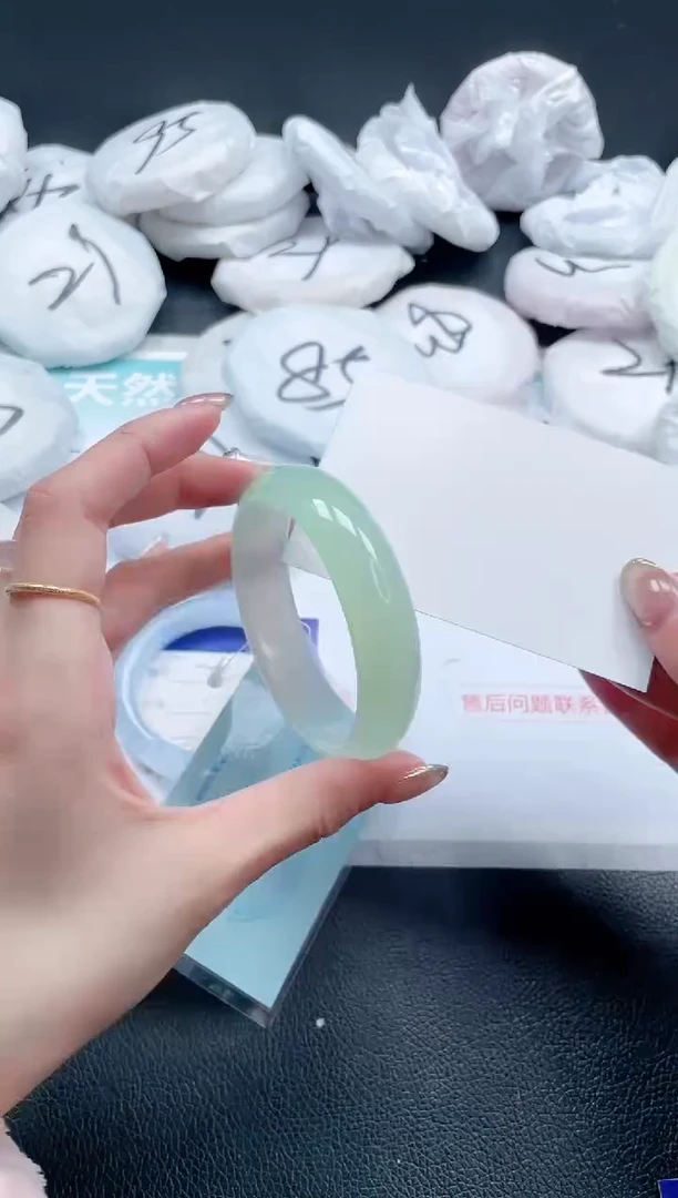 【闪购商品】石英质玉手镯未镶嵌 12J79-56