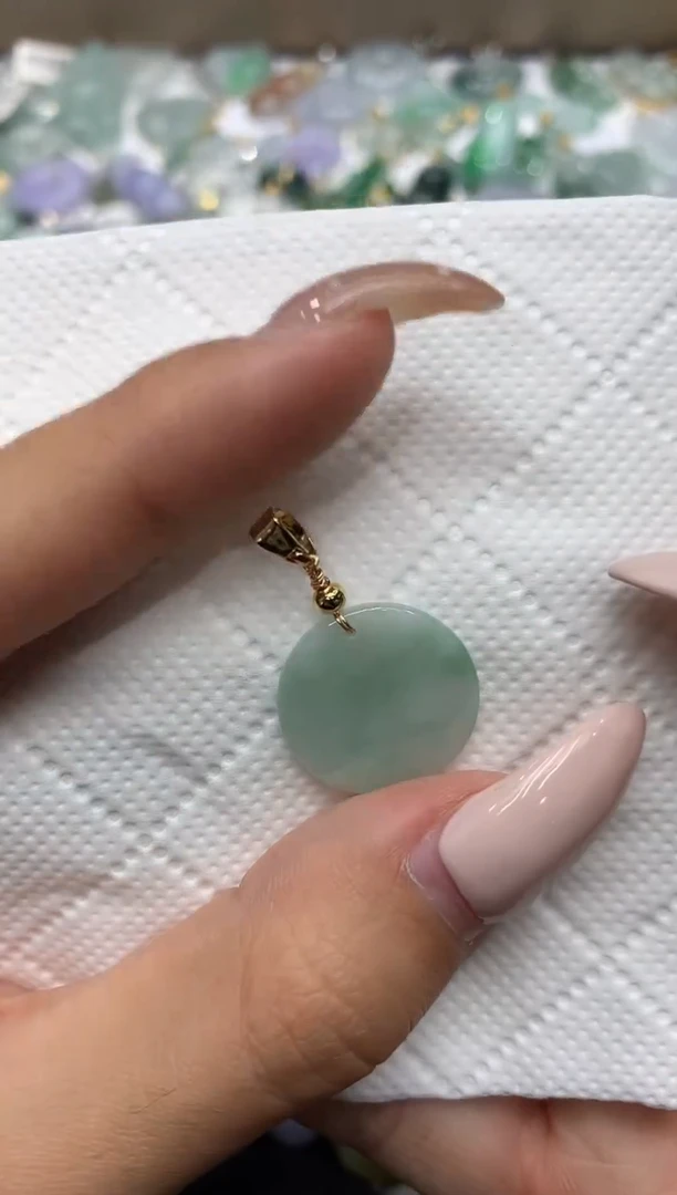 颈饰未镶嵌翡翠111111111111