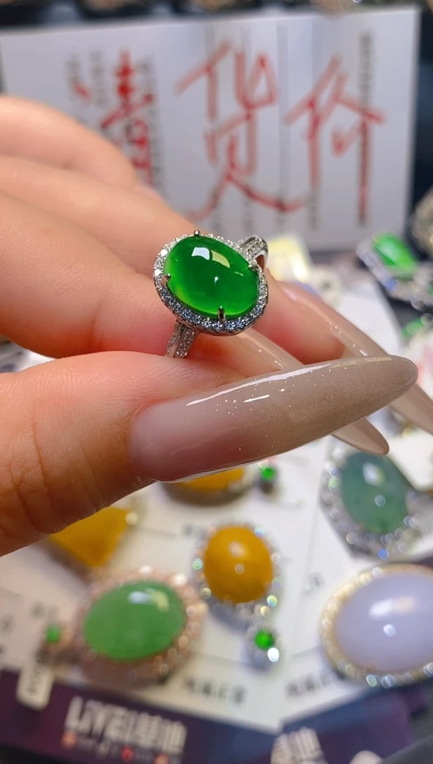 翡翠银S925镶嵌耳饰天然