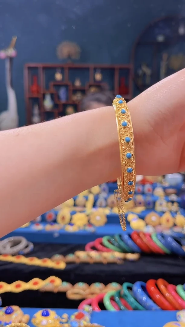 非遗技艺 花丝镶嵌手镯