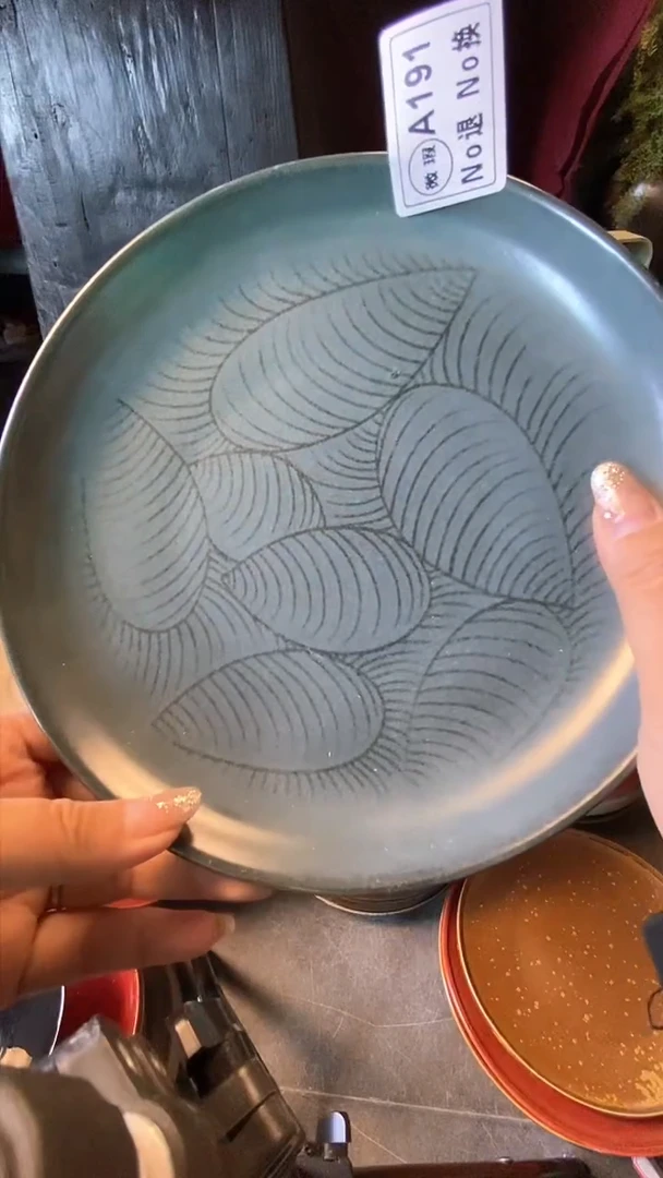 【闪购商品】碗A191 叶子绘花盘