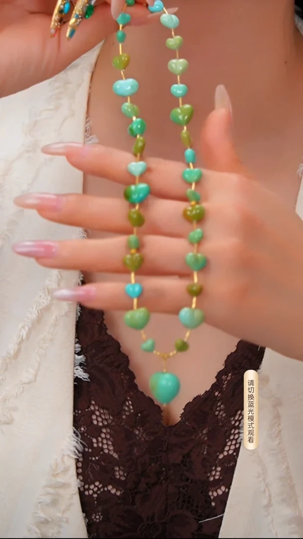 18K金镶嵌绿松石项链多样性发货一件