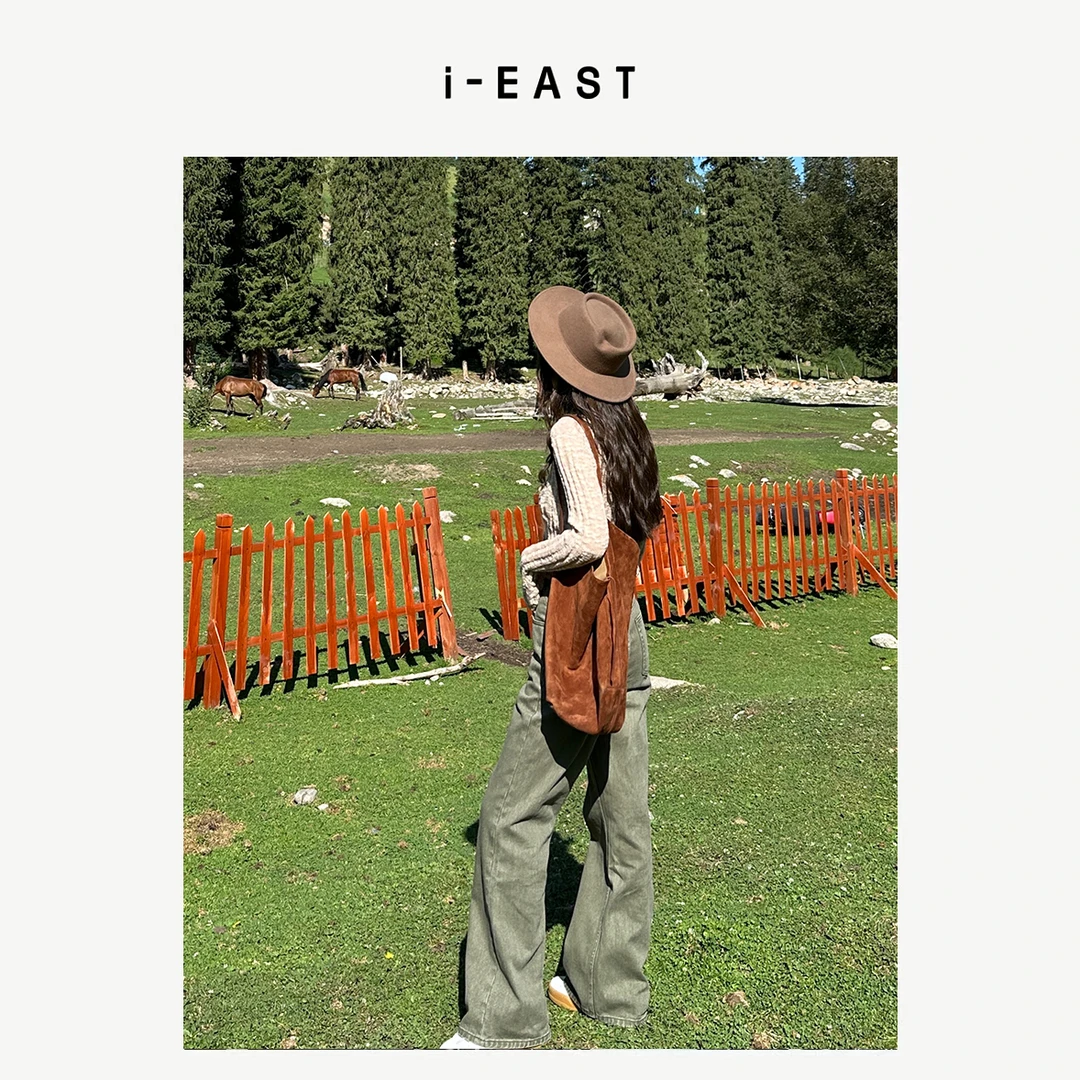 i-EAST 挪威的森林~超显腿长的高腰牛仔裤-4Q K1043
