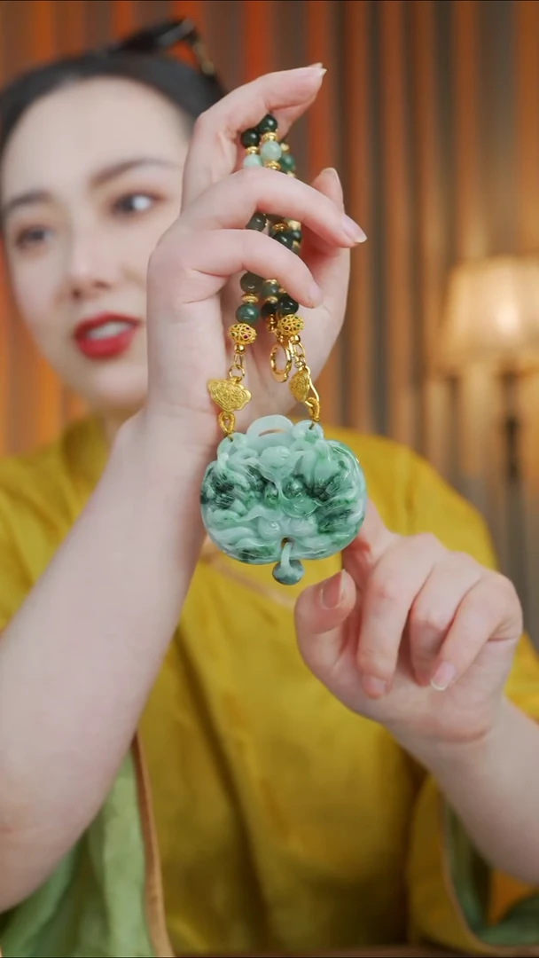 翡翠未镶嵌颈饰翡翠项链