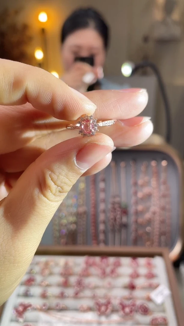 手饰彩色蓝宝石银S925镶嵌手饰