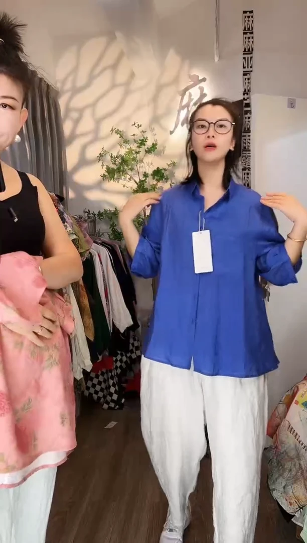 亚麻大码女装系列。