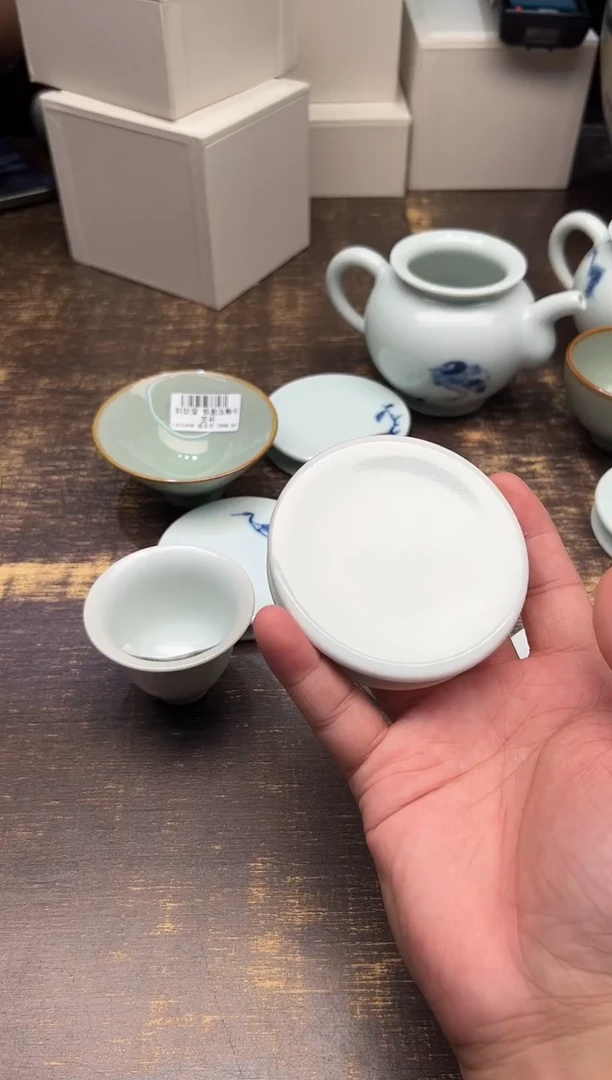 刘钦莹天予窑汝釉青花福气杯