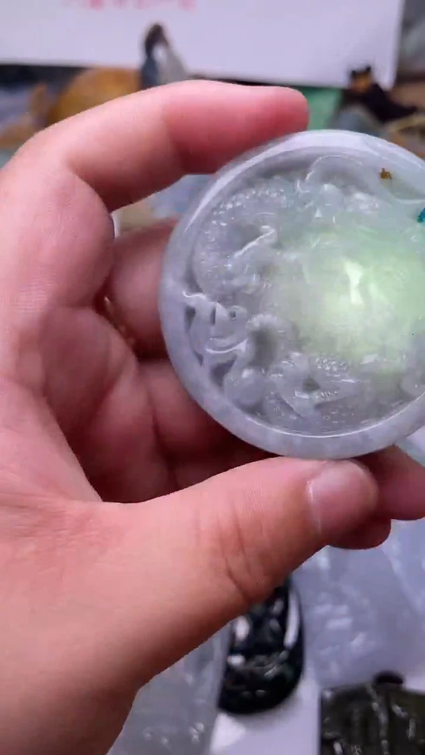 颈饰未镶嵌翡翠1