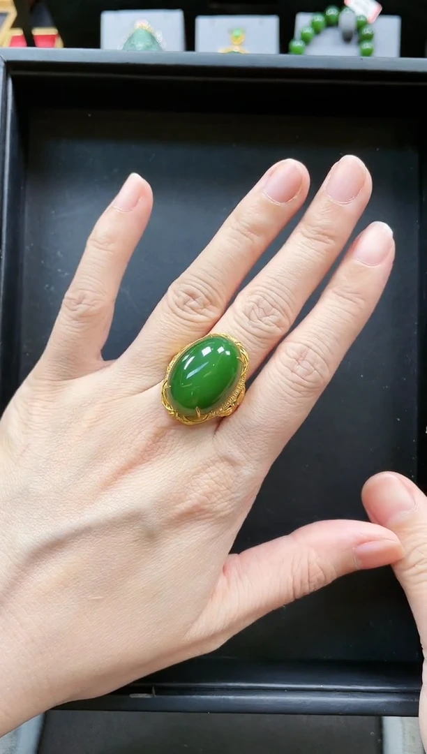 【闪购商品】和田玉戒指18K金镶嵌多样性发一