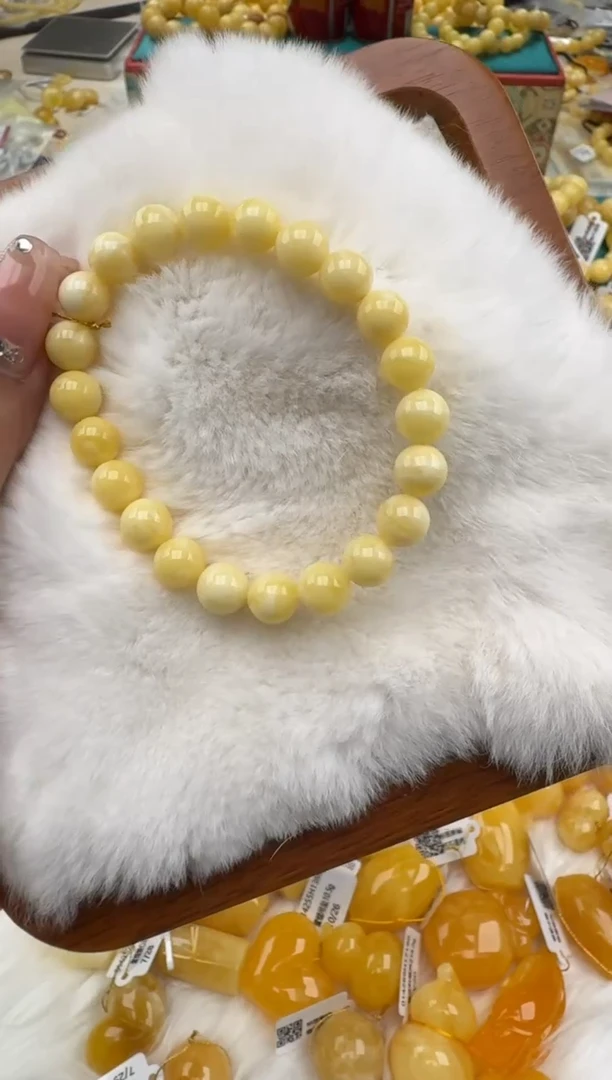 裸石琥珀未镶嵌XD933