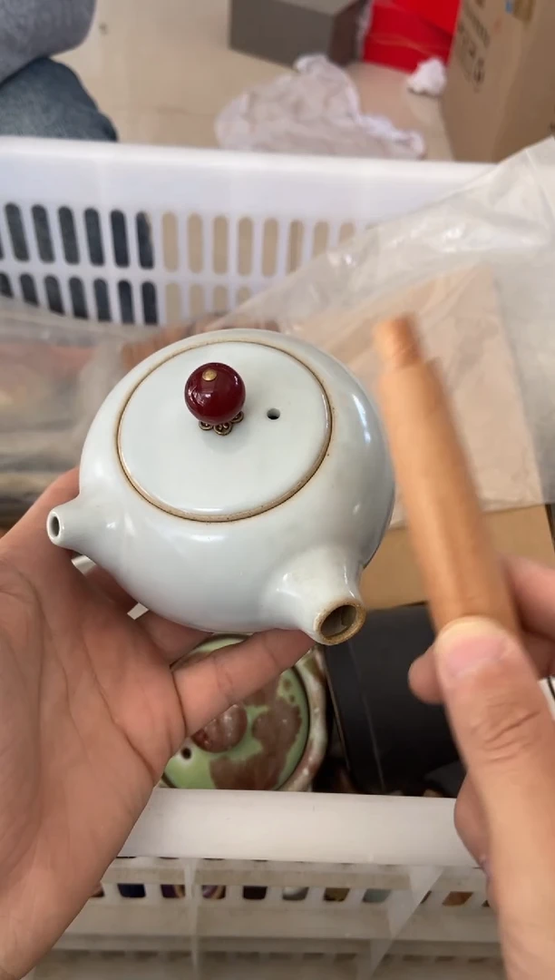 无运费险有瑕疵的摄影的产品有使用过的痕迹有点脏介意勿拍