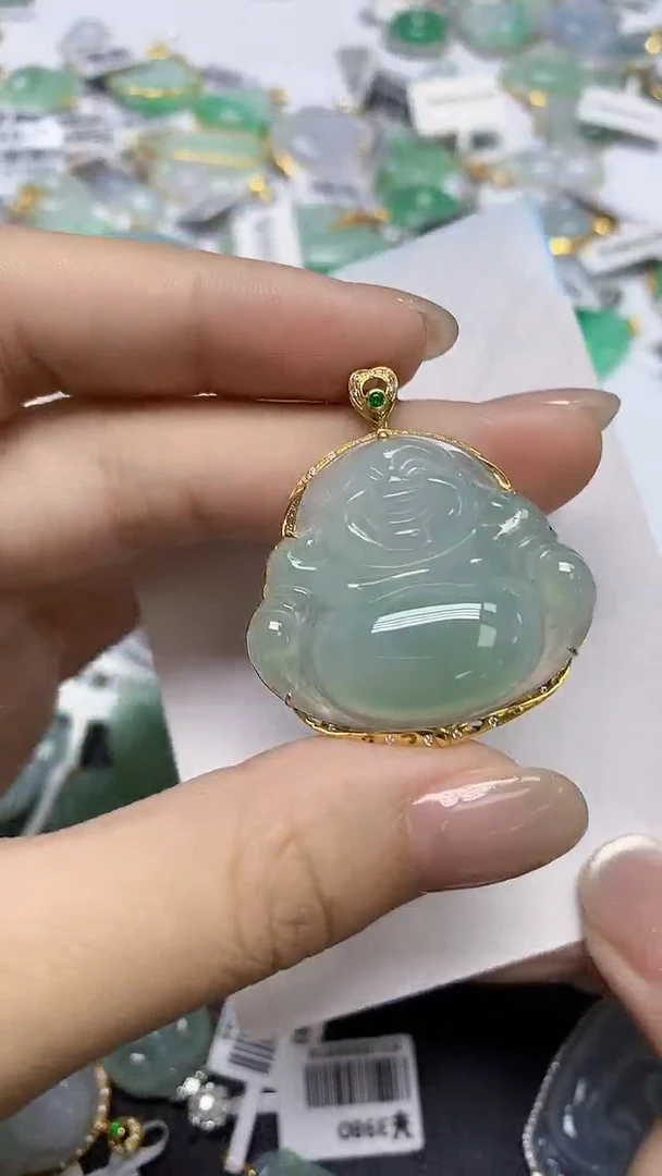 翡翠18K金镶嵌颈饰天然缅甸翡翠A货