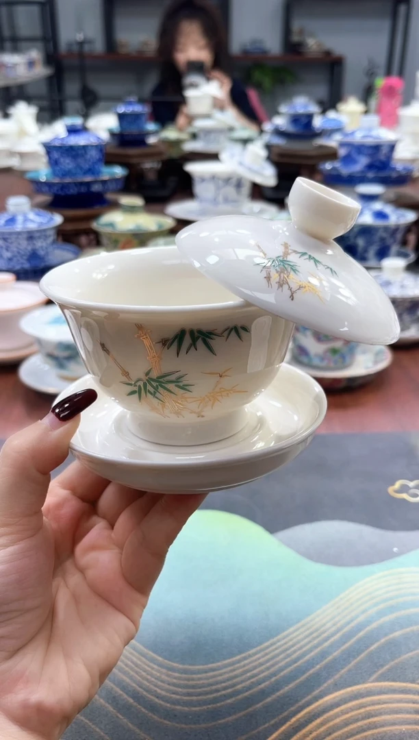 【闪购商品】中号元宝竹节干泡盘盖碗