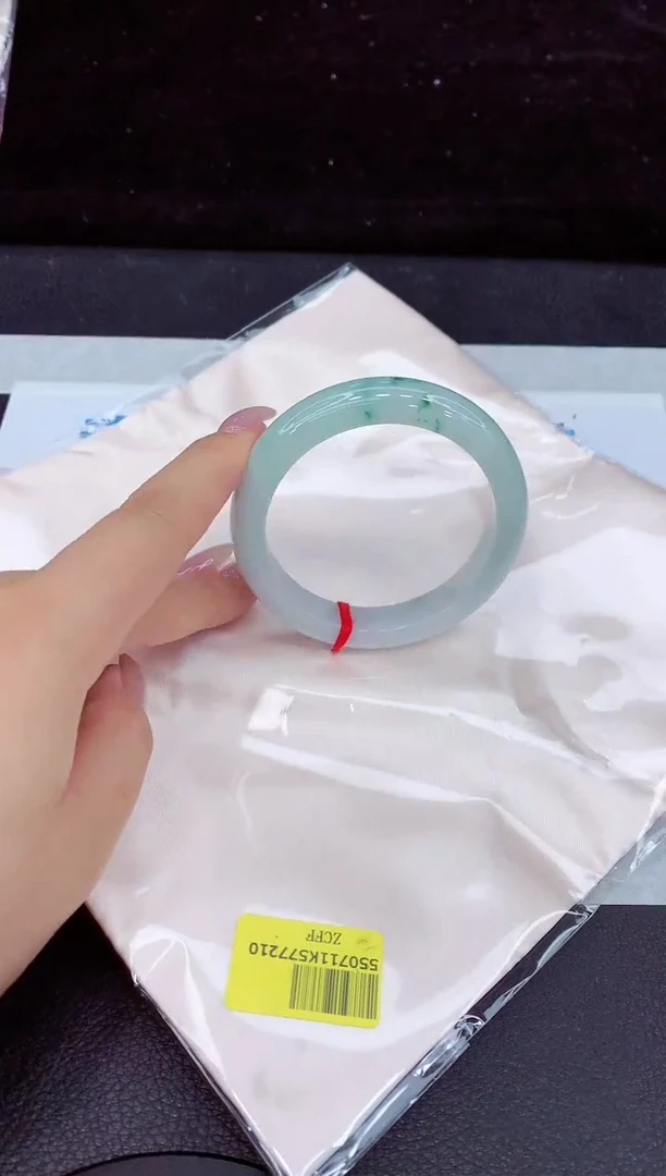 未镶嵌手镯翡翠11