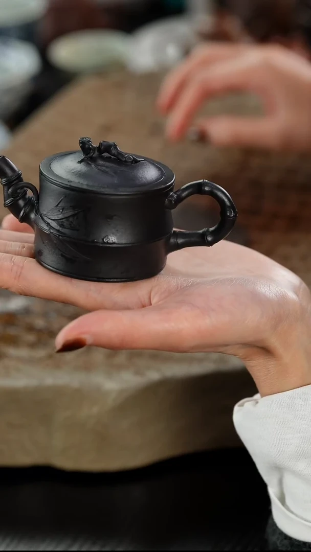 茶壶紫砂一****?朱泥捂灰一品竹90cc/