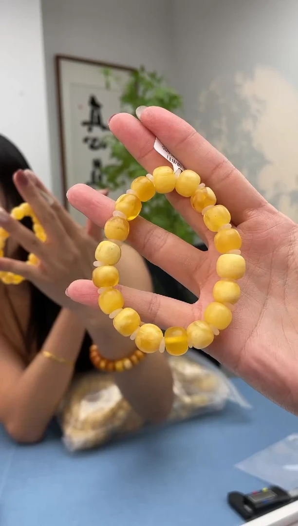 未镶嵌蜜蜡珠宝奇石0，微瑕假一罚十