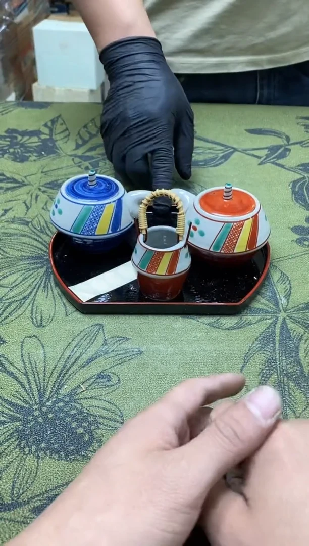 八万精选工艺品J****eb2591