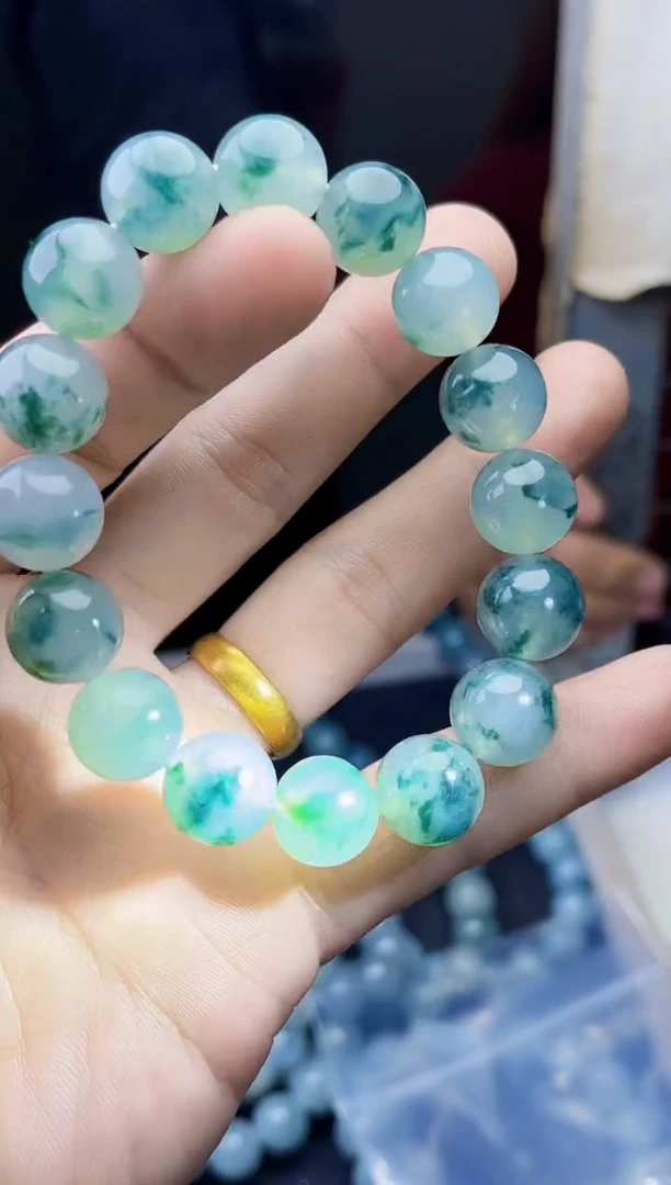 【闪购商品】定制翡翠未镶嵌毛货需精细抛光拍一发一