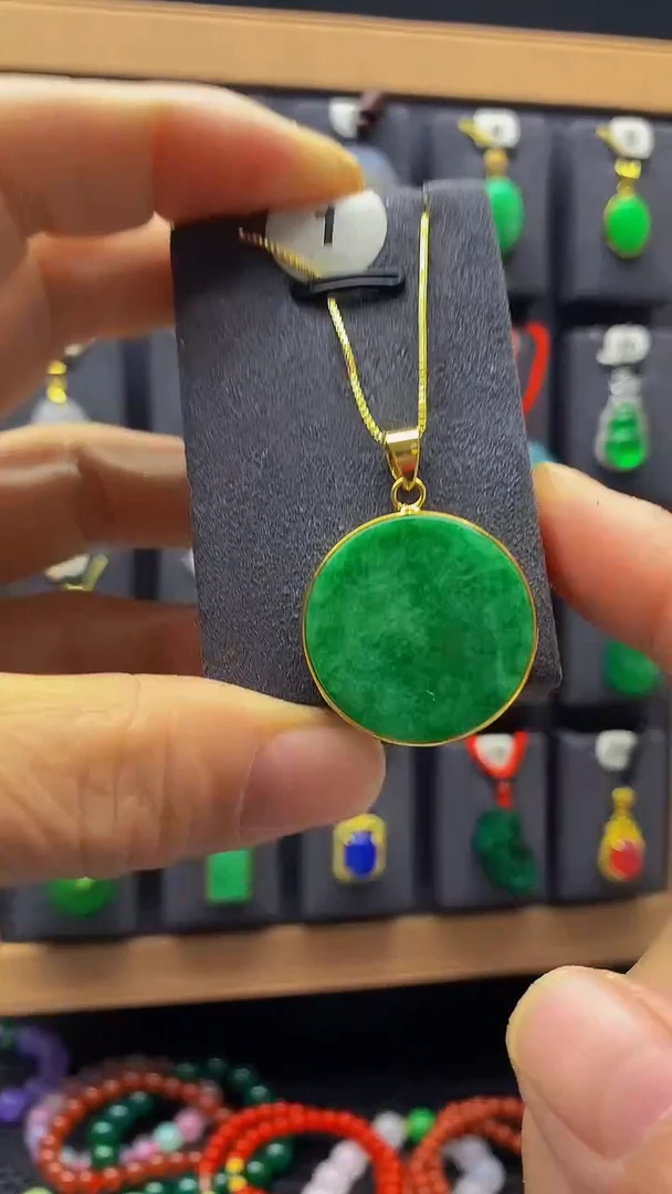 【闪购商品】石英质玉颈饰未镶嵌吊坠