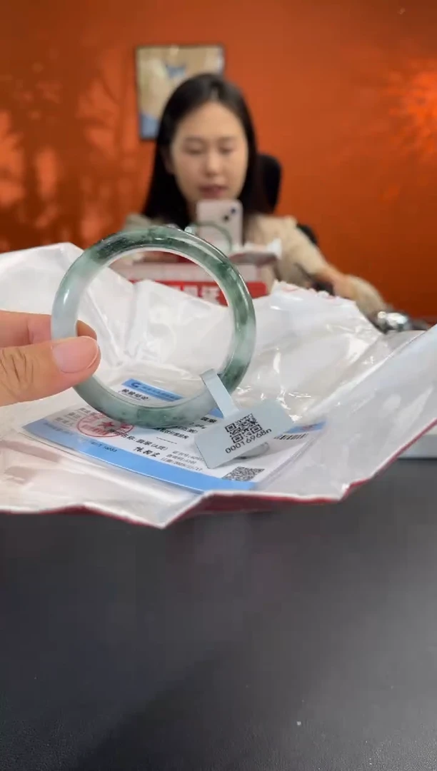 未镶嵌手镯翡翠4   5253