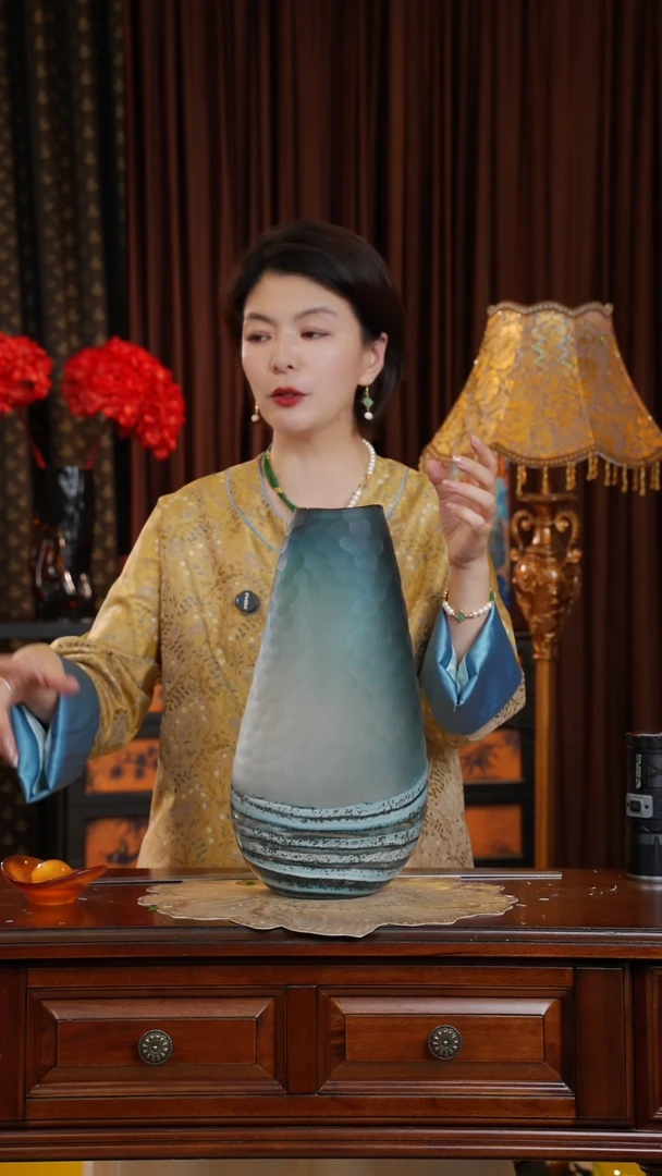 琉璃手工磨刻琉璃