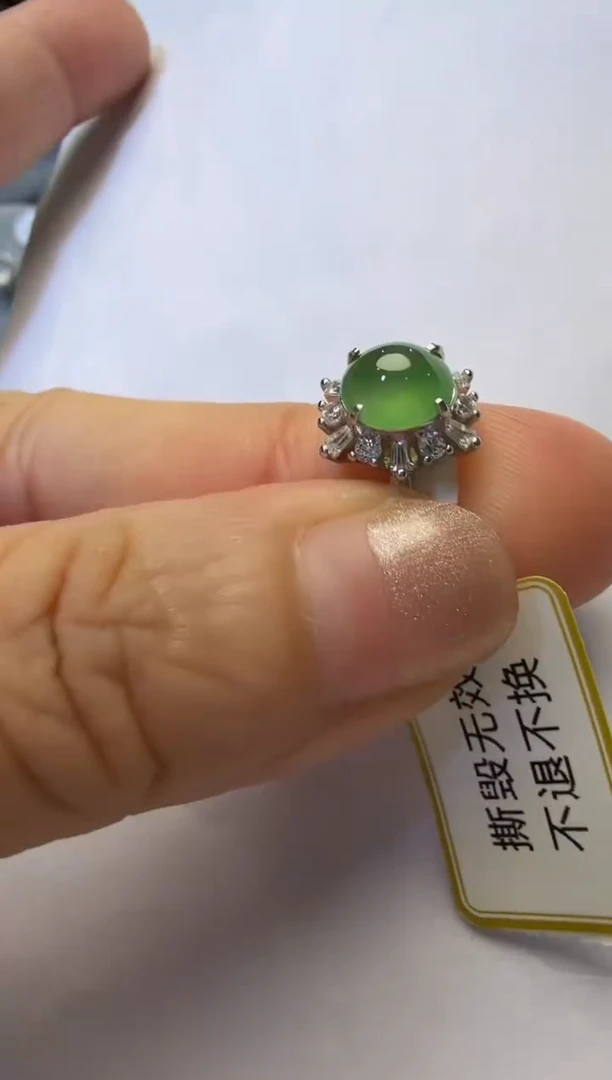 银S925镶嵌戒指翡翠925银镶缅甸A货翡翠戒指