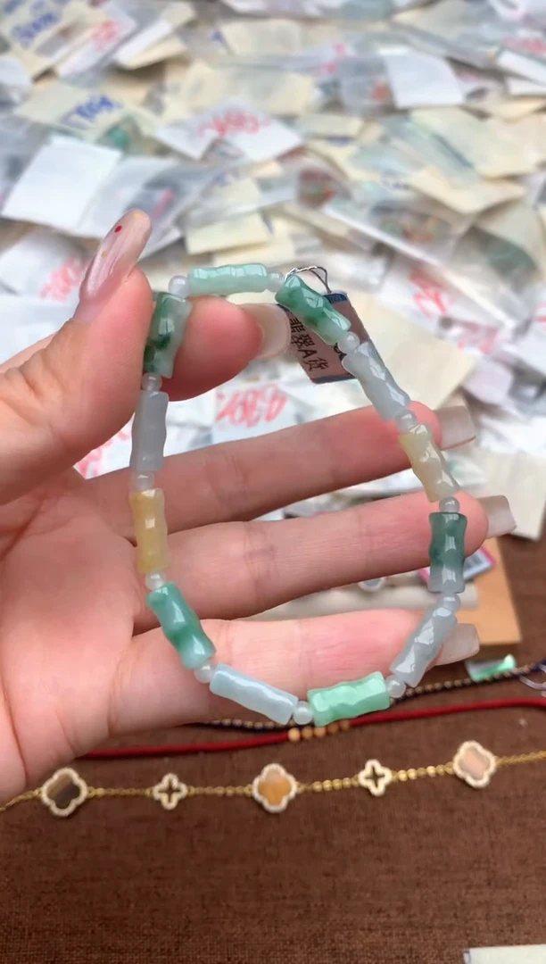 未镶嵌挂件翡翠一