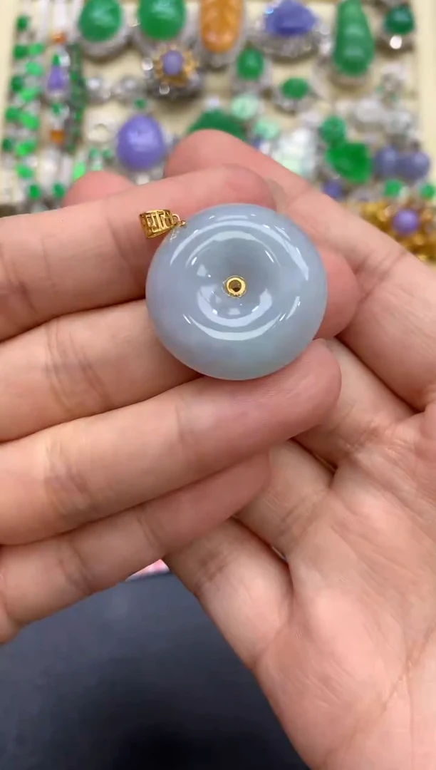 颈饰18K金镶嵌翡翠69-中国好珍宝