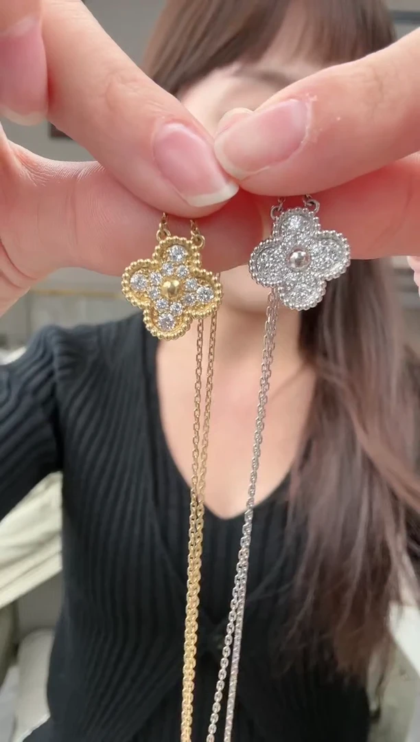 【闪购商品】钻石项链18K金镶嵌满钻单花项链【多样性发一件】