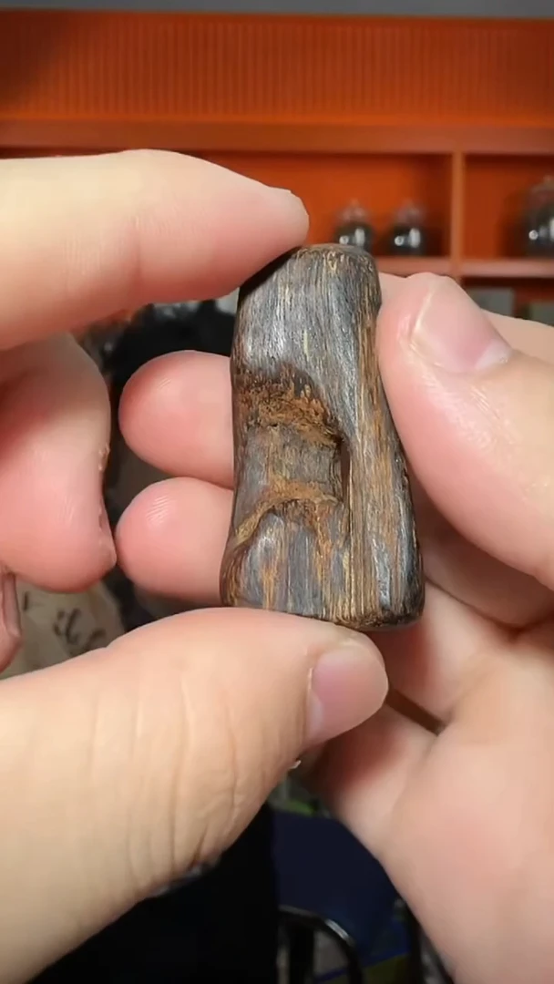 沉香吊坠48号沉水挂件多样性发一