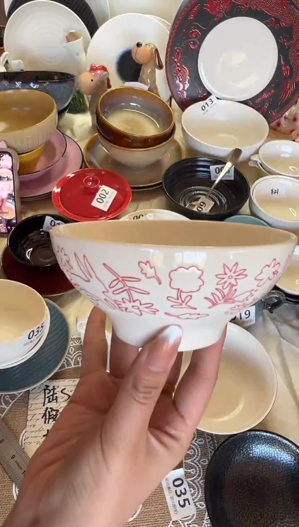 新骨瓷A品 吉祥兔 红 5寸碗