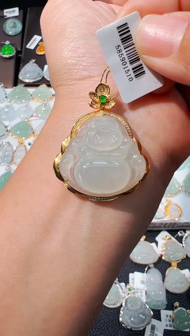 吊坠(不含链)18K金镶嵌翡翠佛公吊坠1510