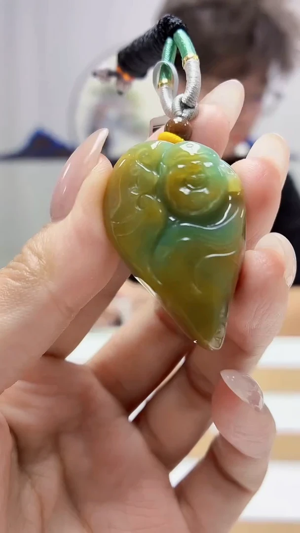 未镶嵌定制翡翠4688MM-毛货挂件116