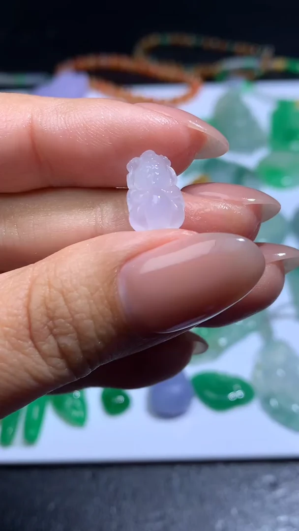 未镶嵌定制翡翠毛货