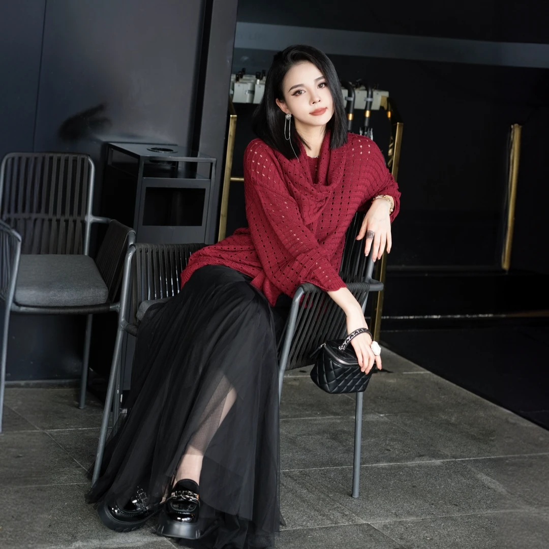POPULARYW【热望】Z·R上品屋 罗马风设计感长袖圆领围脖针织衫