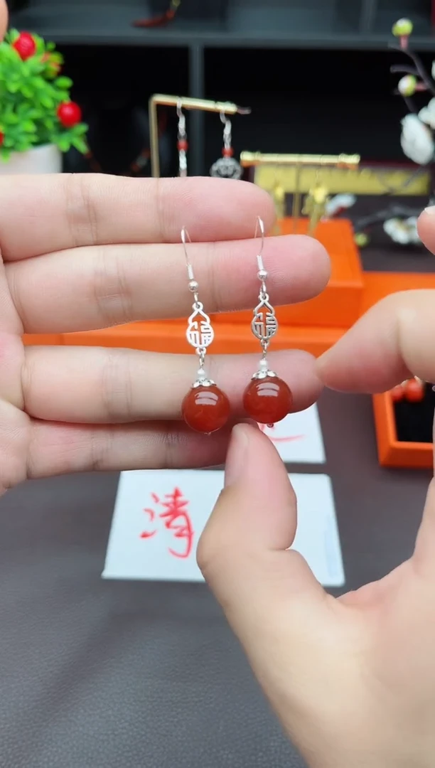 玛瑙/玉髓耳饰银S925镶嵌230000
