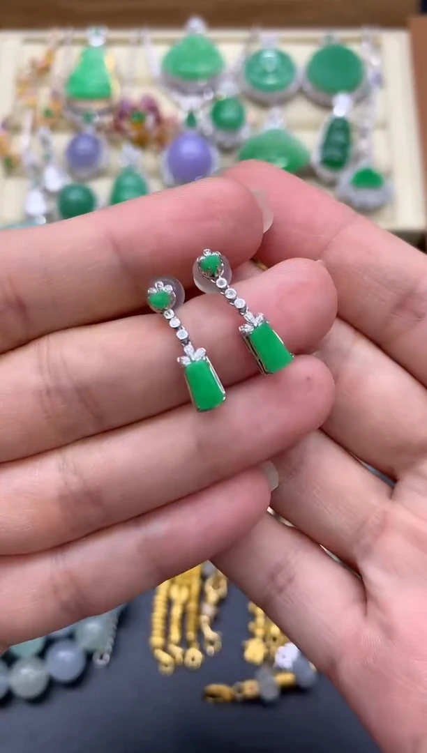 翡翠18K金镶嵌耳饰364-中国好珍宝