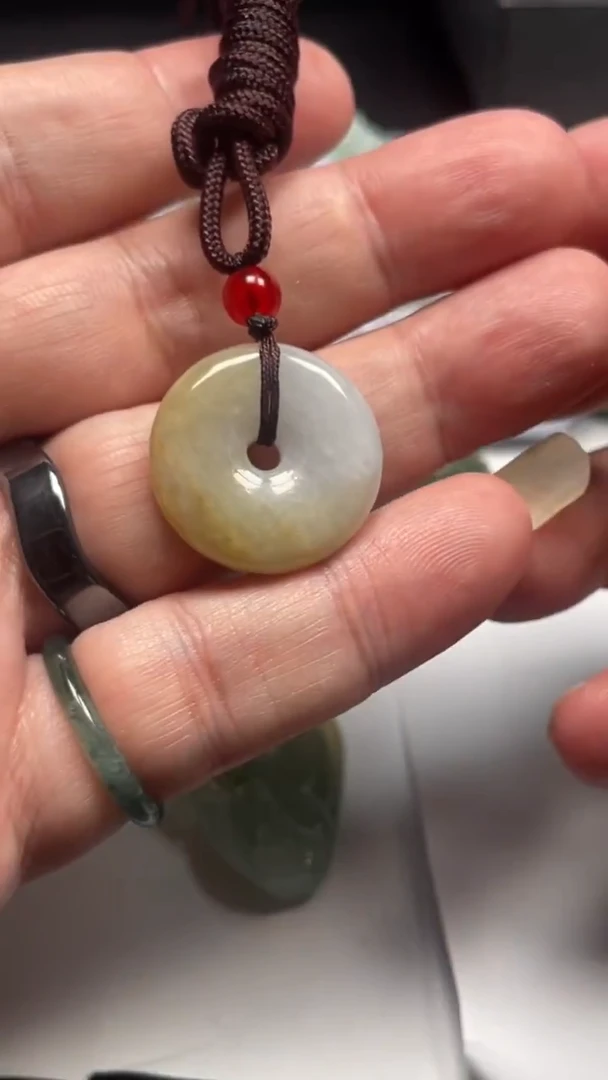 颈饰未镶嵌翡翠天然翡翠A貨