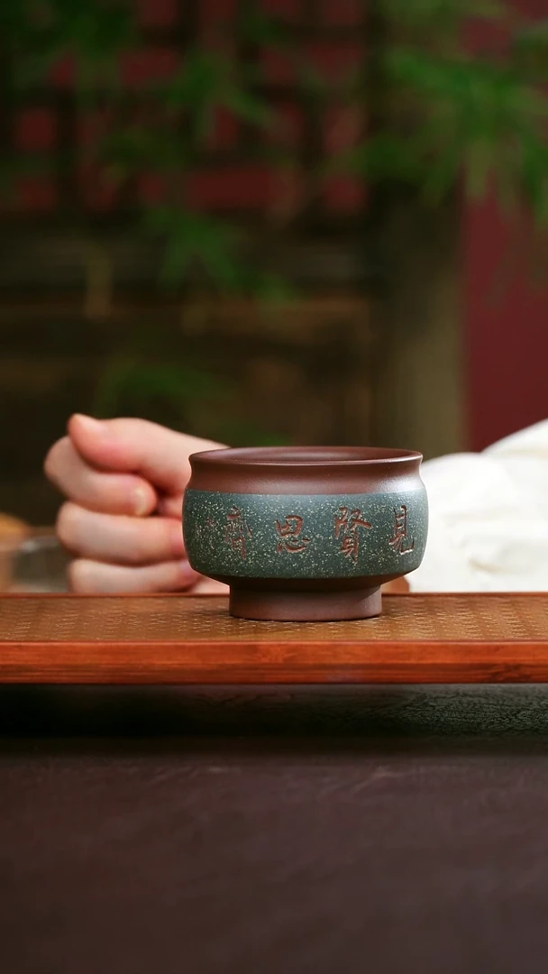 茶壶紫砂梁孝林 双色粉浆 刻绘