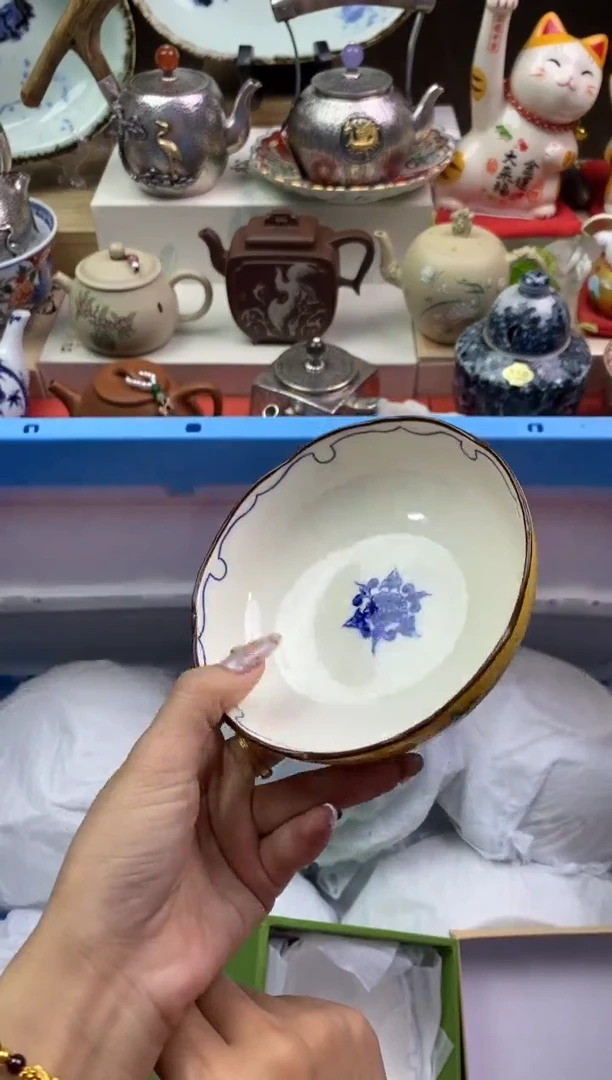 【闪购商品】瓷片隆莲瓷器欢迎大家